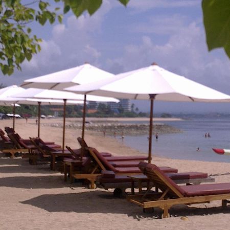 Gazebo Beach Hotel Sanur Екстериор снимка